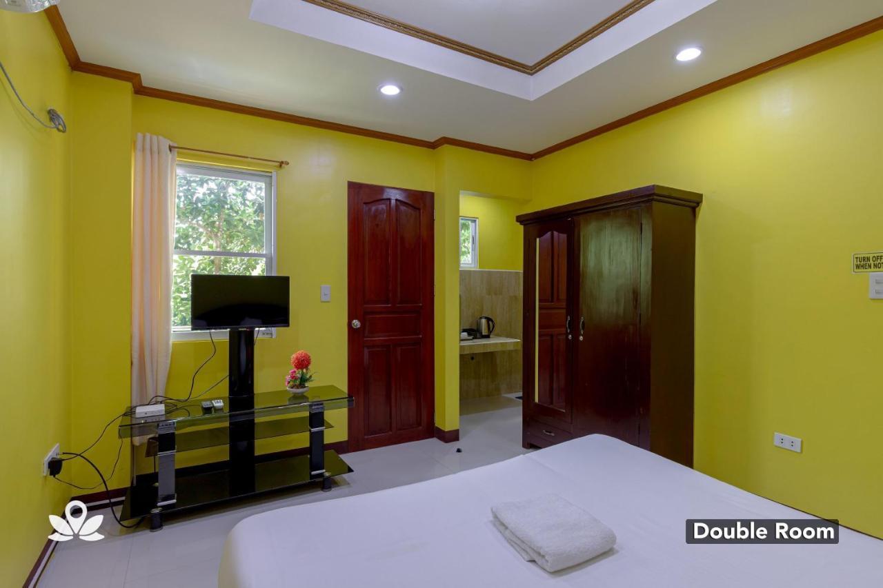 Zen Rooms Casa Venicia Caticlan Esterno foto