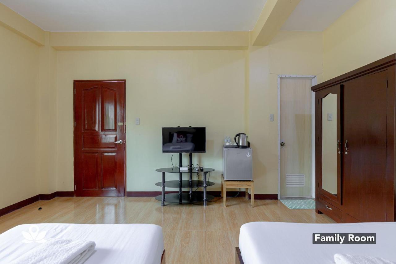 Zen Rooms Casa Venicia Caticlan Esterno foto