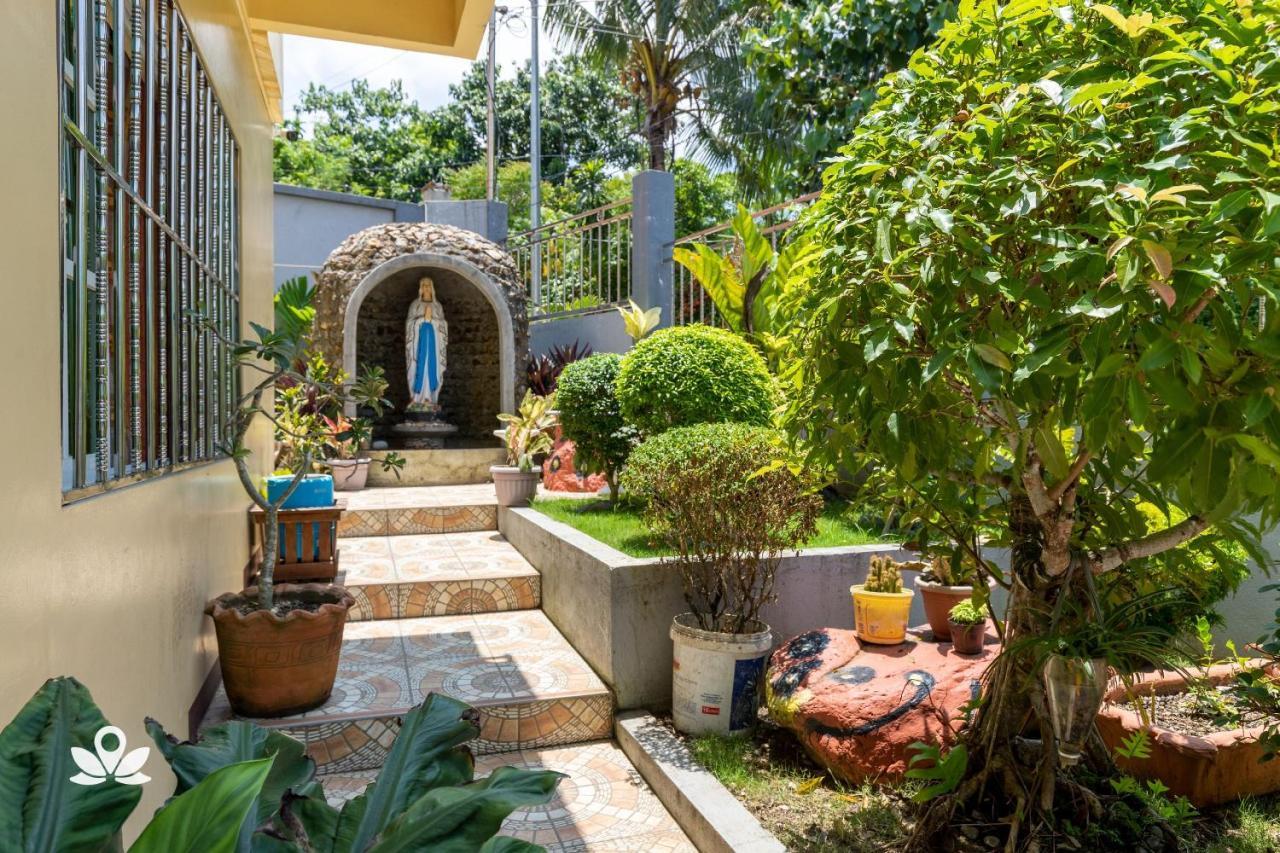 Zen Rooms Casa Venicia Caticlan Esterno foto